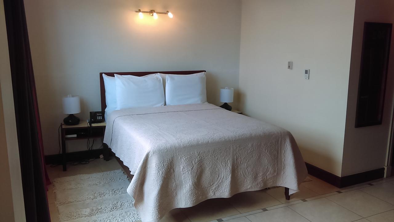 Brandsville Suites Джорджтаун Экстерьер фото