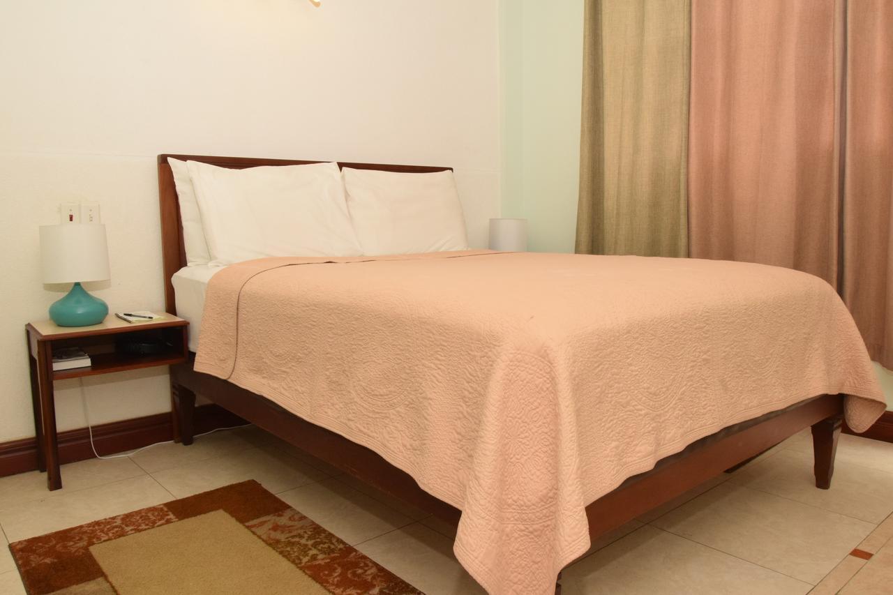 Brandsville Suites Джорджтаун Экстерьер фото