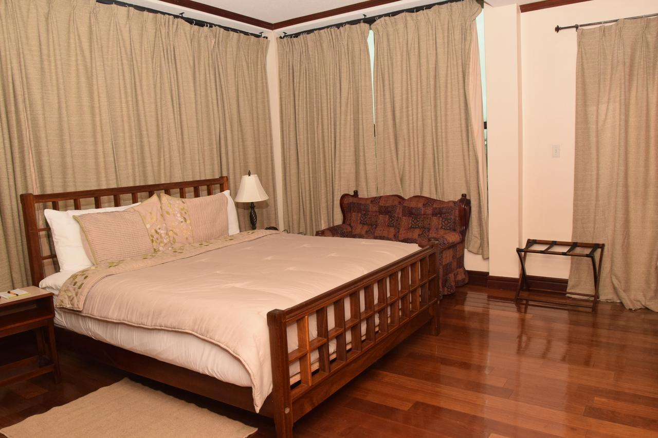 Brandsville Suites Джорджтаун Экстерьер фото