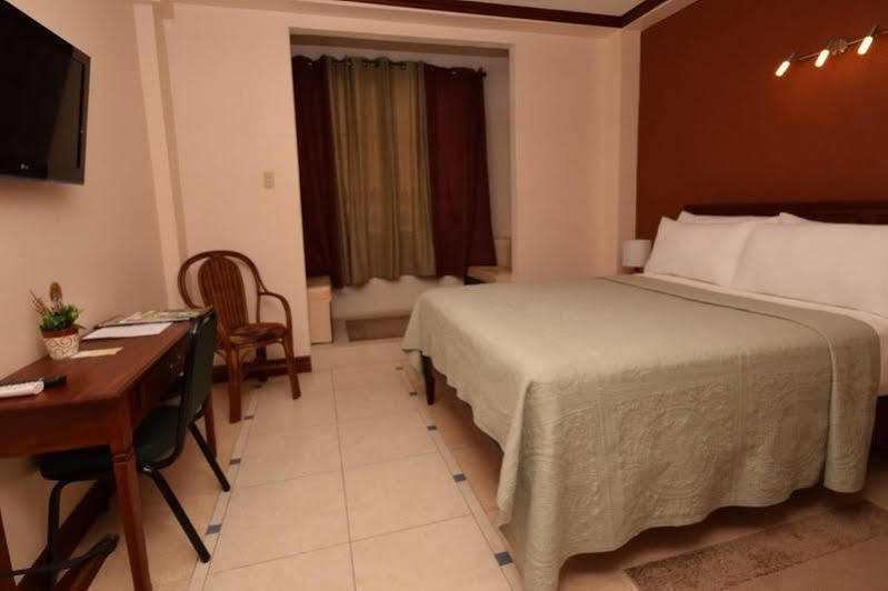 Brandsville Suites Джорджтаун Экстерьер фото